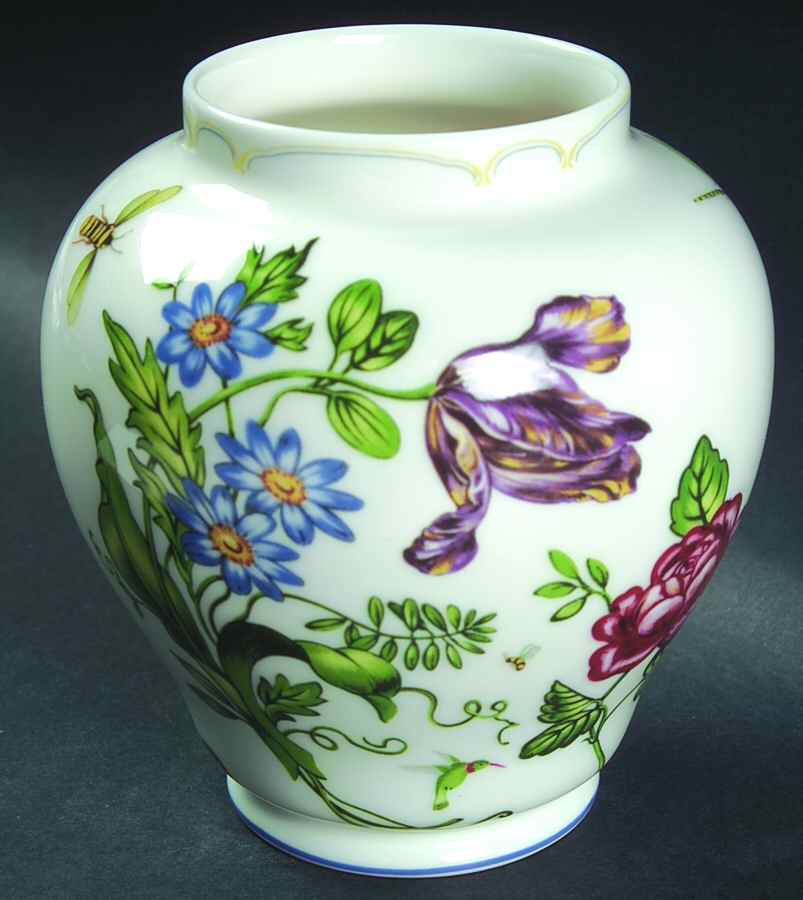 Jardin 5" Vase by Lynn Chase-1