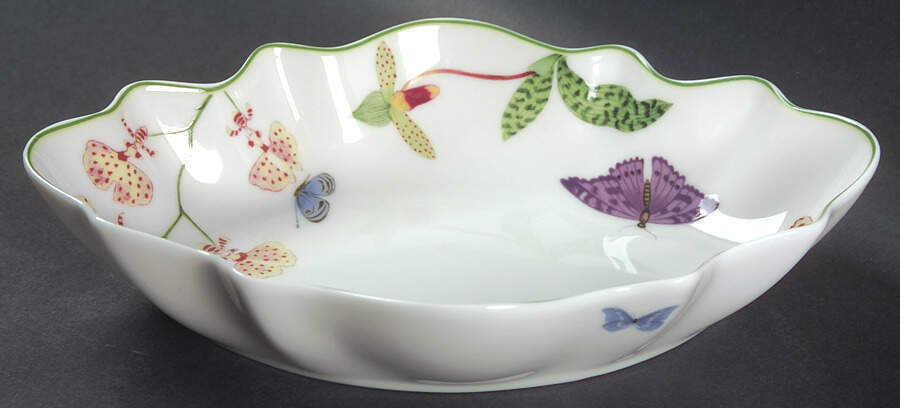 Fantasia Medium Oval Fluted Dish by Lynn Chase-1