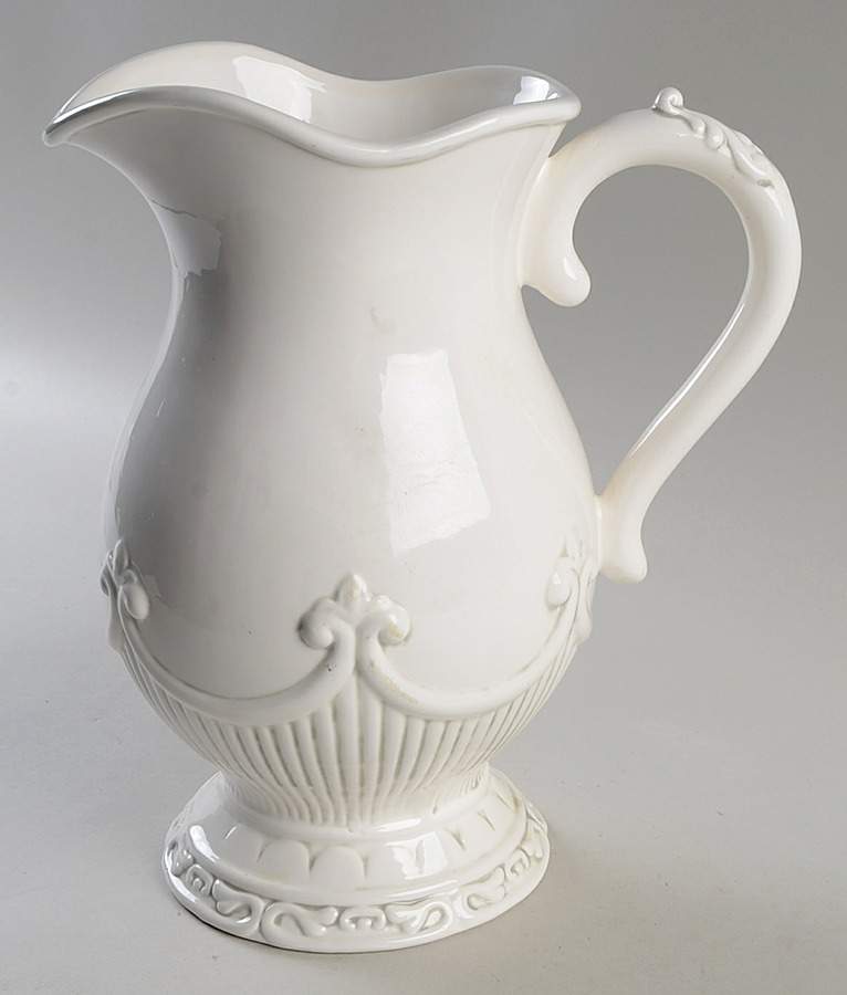 CLR23 88 Oz Pitcher by The Cellar (China)-1