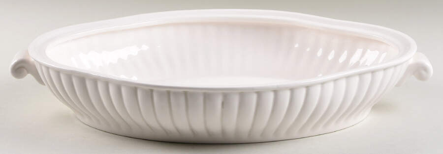 CLR23 Oval Vegetable No Lid by The Cellar (China)-1