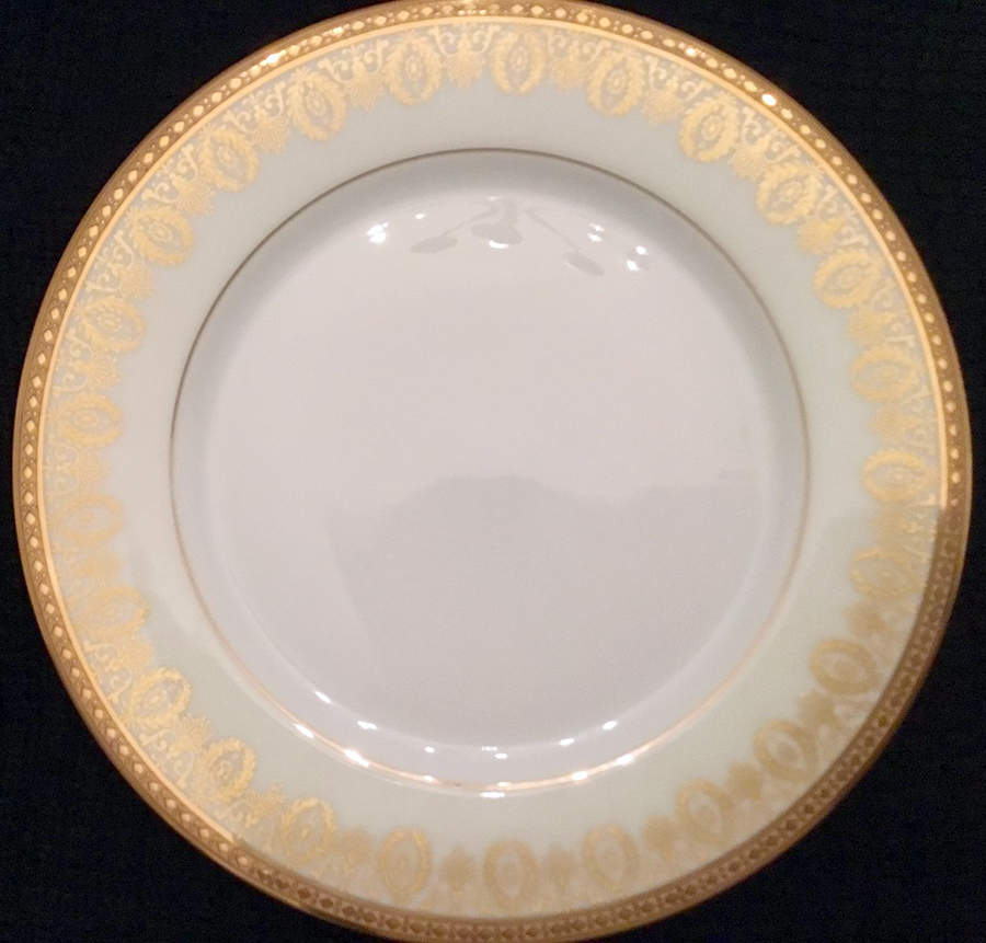 CHF1086 Dinner Plate by Charles Field Haviland-1