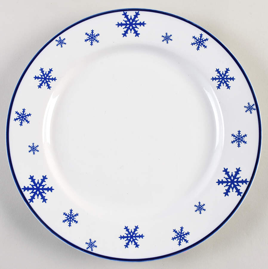 Frosty Friends Dinner Plate by China (Made in China)-1