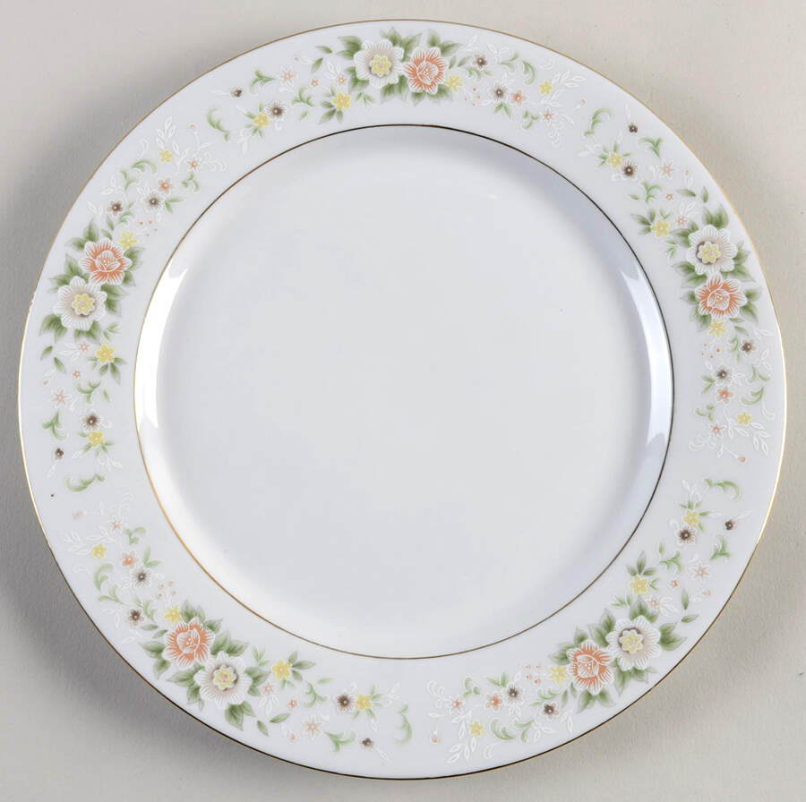 CCN7 Dinner Plate by Crescent (China)-1