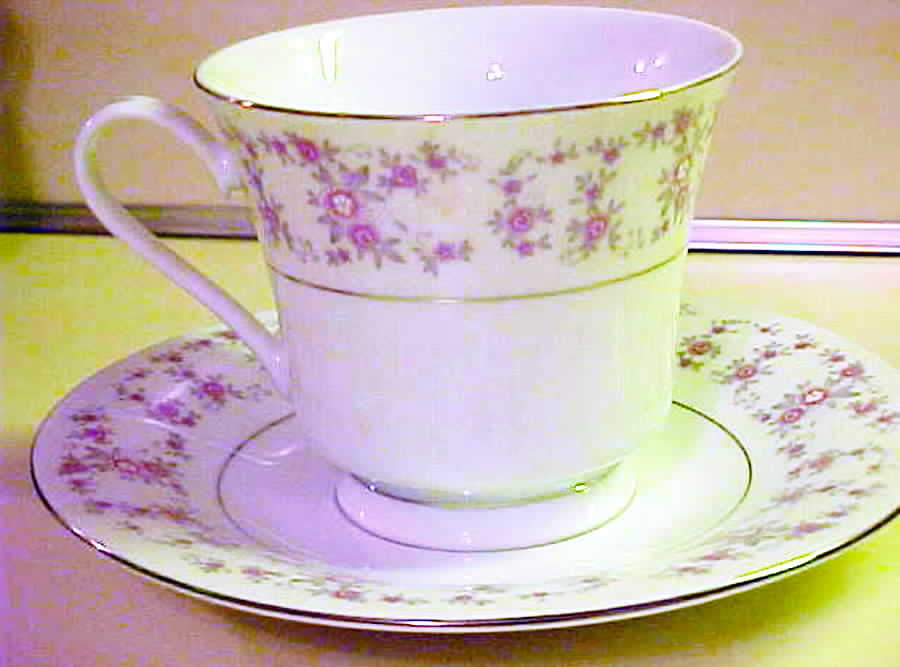 CX265 Footed Cup & Saucer Set by China (Made in China)-1