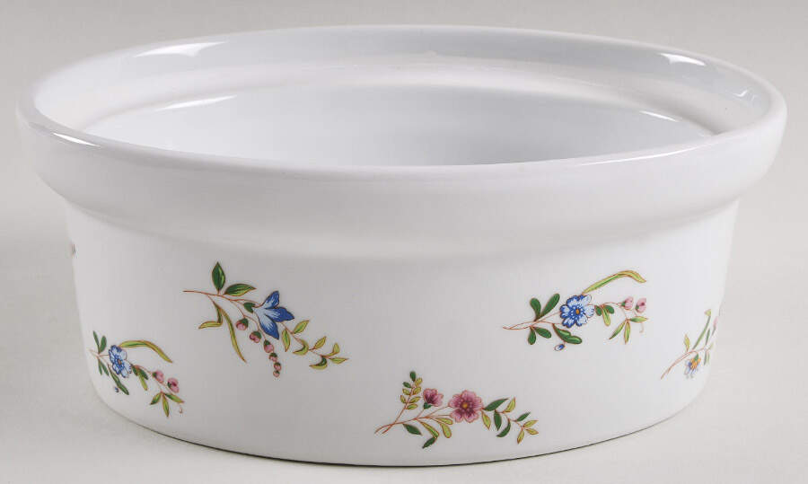 Versailles (Smooth) 1.5 Quart Oval Casserole No Duck Lid by BIA Cordon Bleu-1