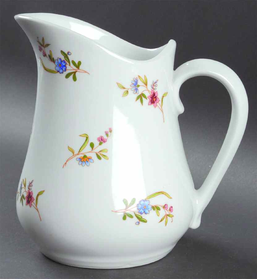 Margot 32 Oz Pitcher by BIA Cordon Bleu-1