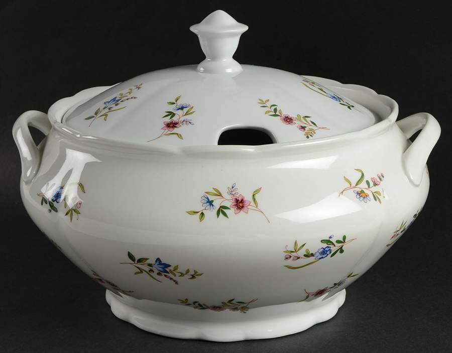 Margot Tureen &  Lid by BIA Cordon Bleu-1