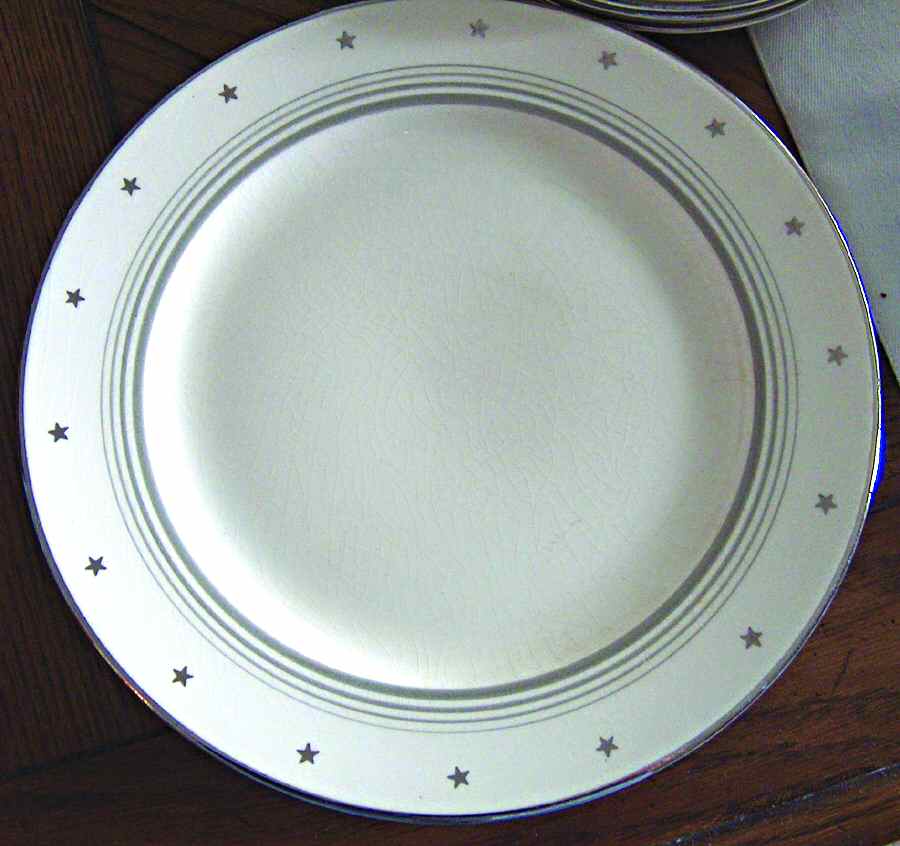 CLT61 Luncheon Plate by Carrollton-1