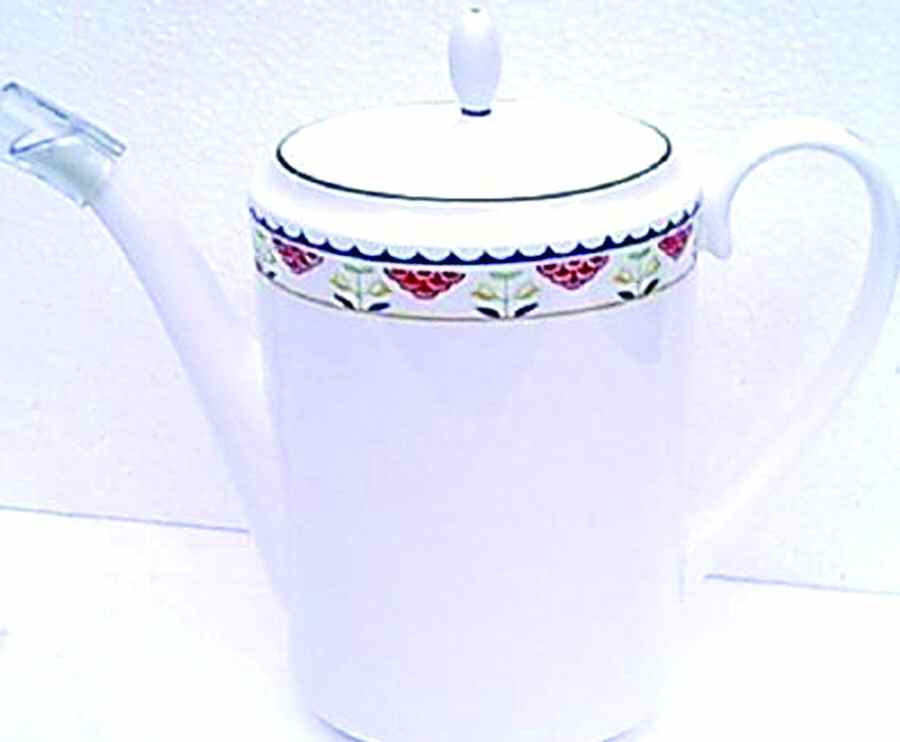 COA121 Coffee Pot & Lid by Coalport-1