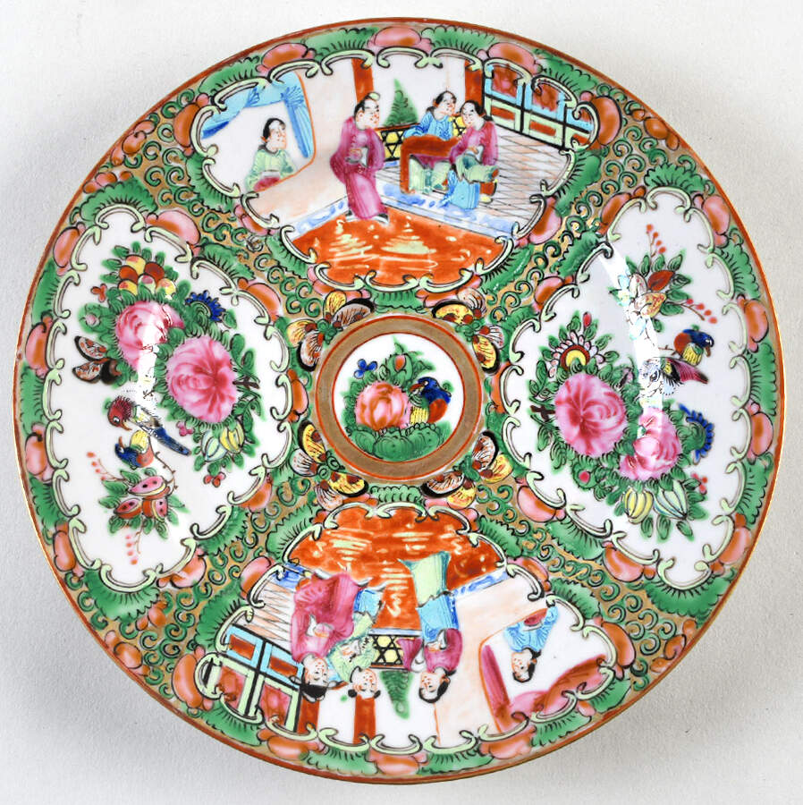 Rose Medallion (With People) Luncheon Plate by China (Made in China)-1