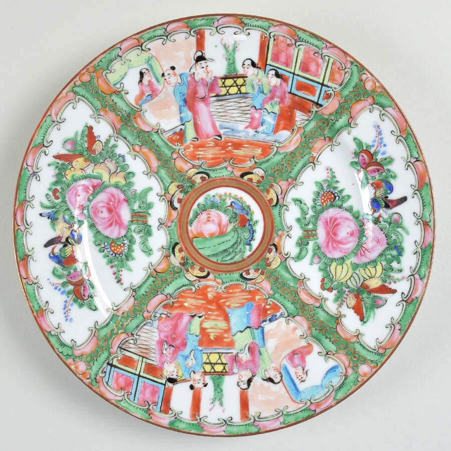 Rose Medallion (With People) Luncheon Plate by China (Made in China)-1