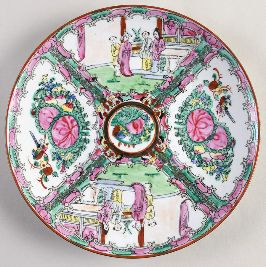 Rose Medallion (With People) Dinner Plate by China (Made in China)-1