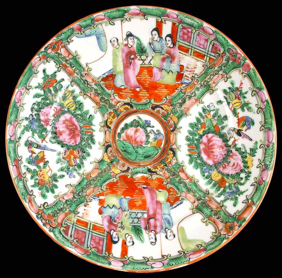 Rose Medallion (With People) Dinner Plate by China (Made in China)-1