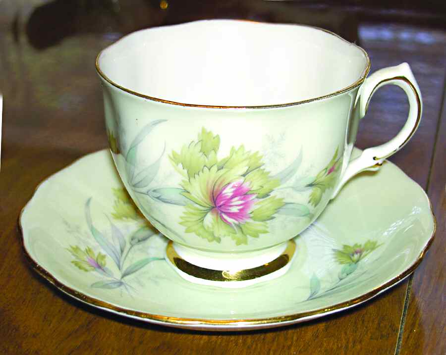 8352 Footed Cup & Saucer Set by Colclough-1