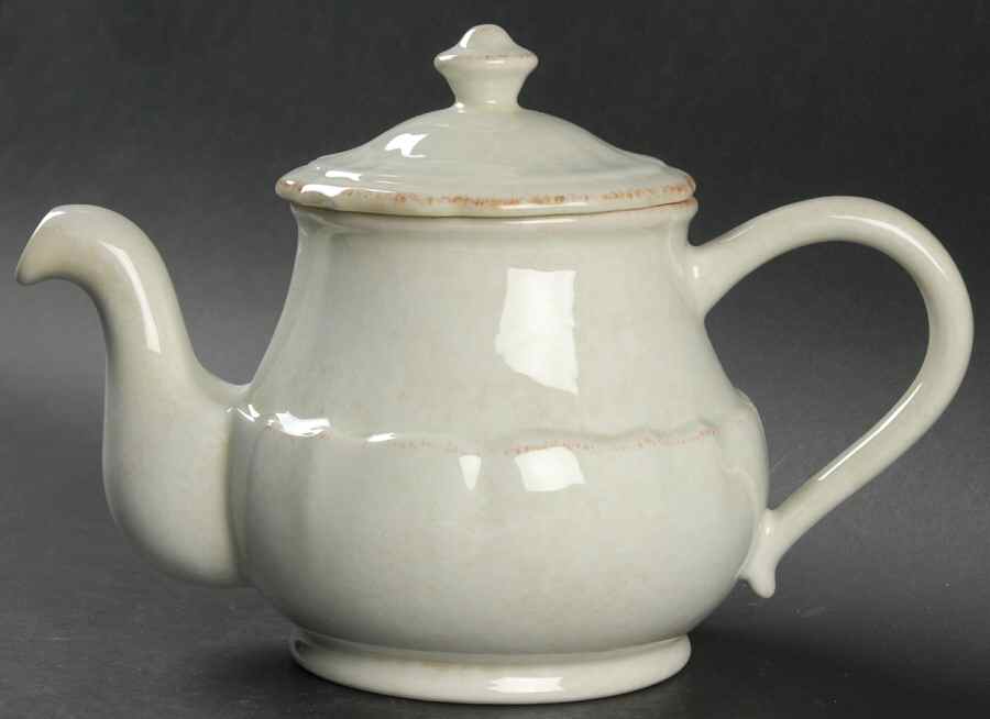 Impressions Celadon (Green) Teapot & Lid by Casafina-1