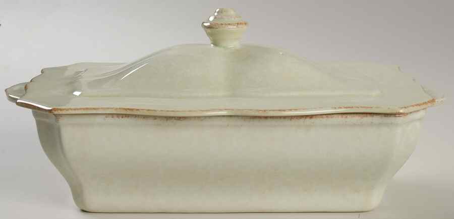 Impressions Celadon (Green) 1.5 Quart Rectangular Casserole with Lid by Casafina-1