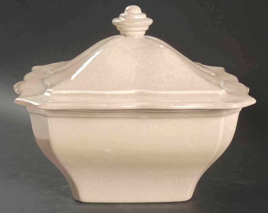 Impressions Mocha (Brown) 3 Quart Square Casserole with Ceramic Lid by Casafina-1