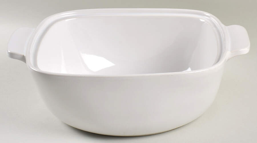 Coordinates White (Corelle) 3.5 Quart Round Casserole No Lid by Corning Corelle-1