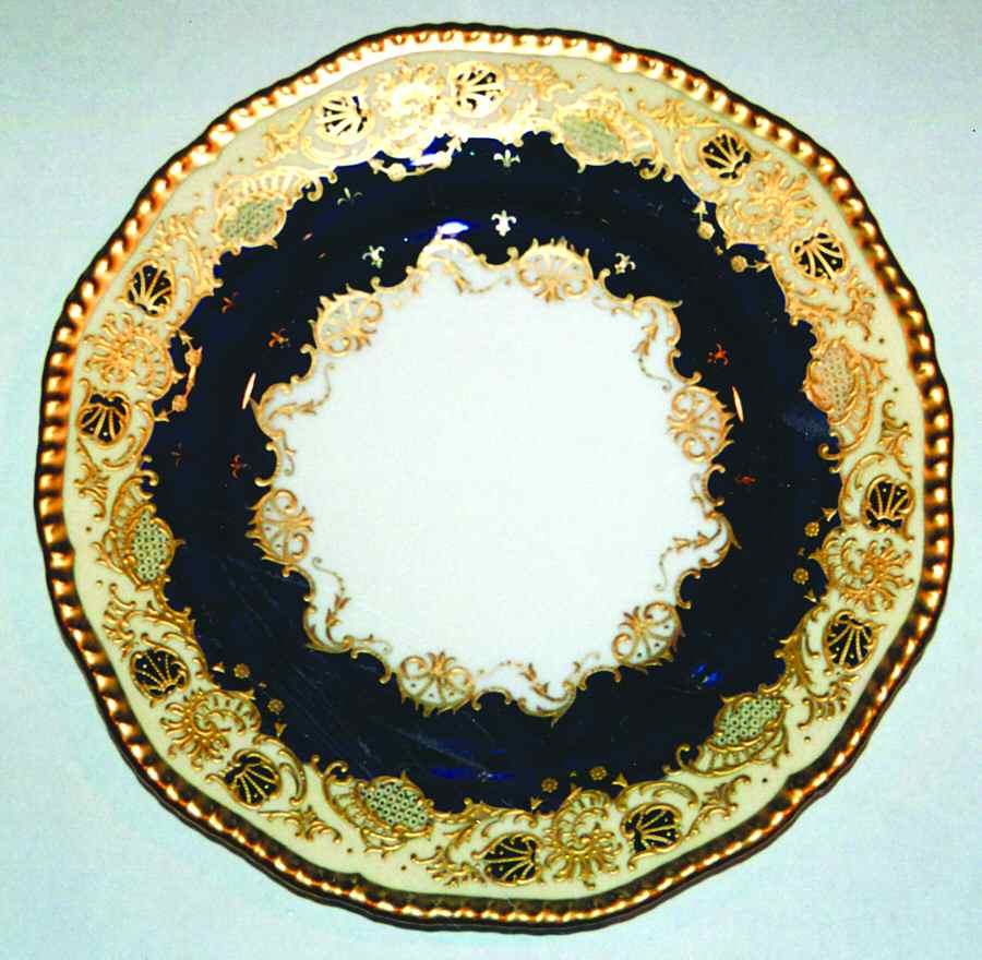 Z2822 Luncheon Plate by Coalport-1