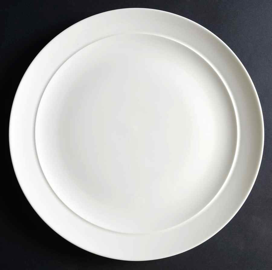 Halo 13" Chop Plate (Round Platter) by Crate & Barrel-1