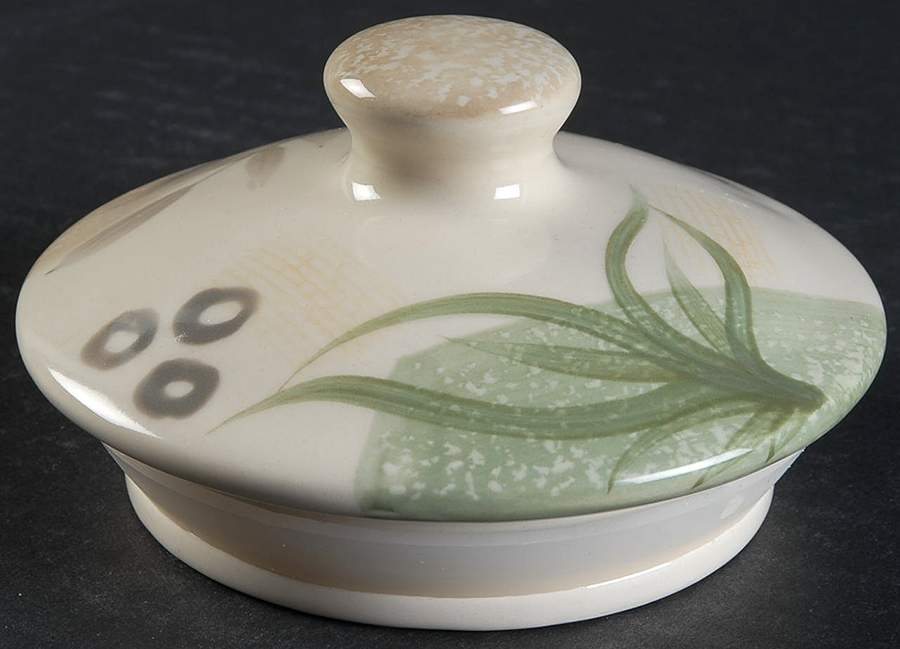 Textured Leaves (Corelle) Lid for Medium Canister by Corning Corelle-1