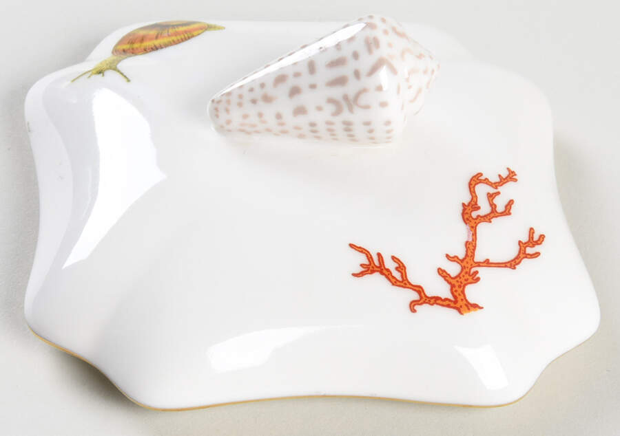 St. Tropez Lid for Square Box by Lynn Chase-1