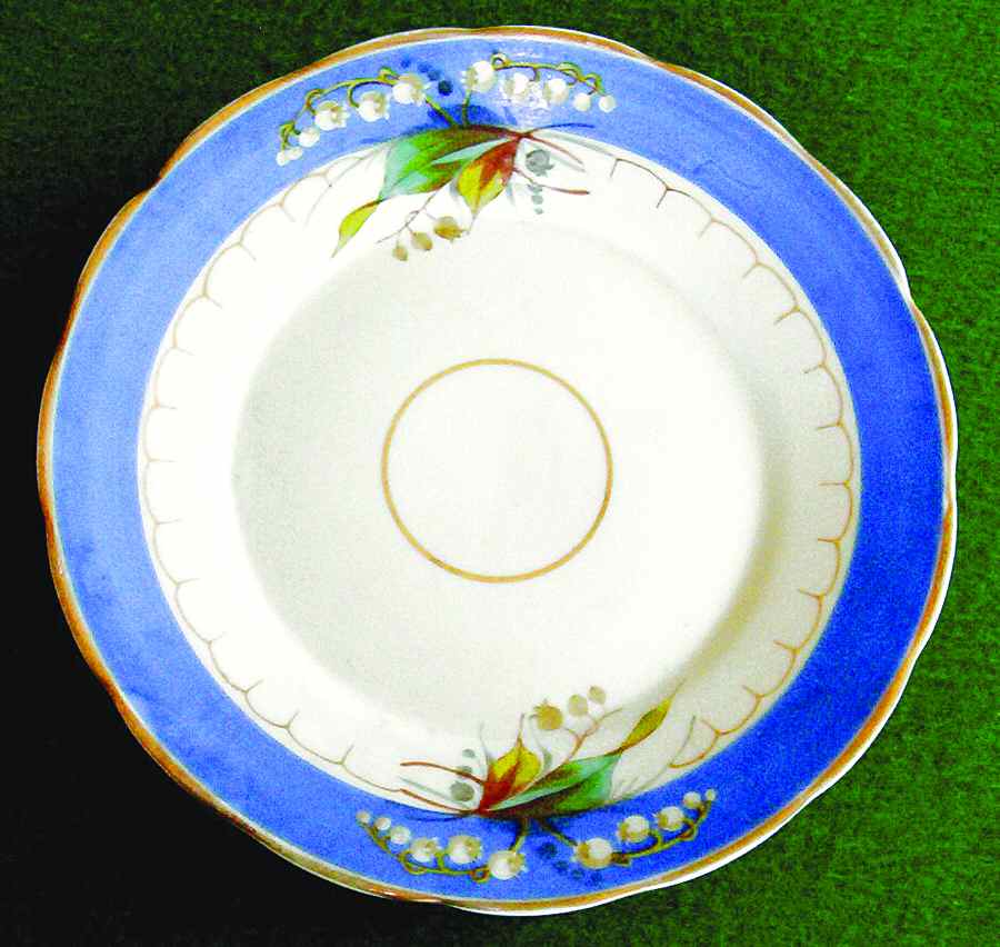 1660 Saucer by Carl Tielsch-1