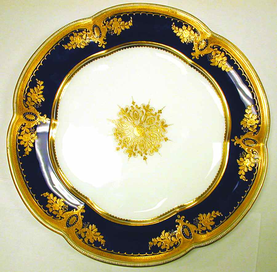 COA125 Luncheon Plate by Coalport-1