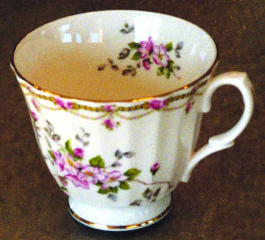 CUT4 Footed Cup by Cuthbertson-1