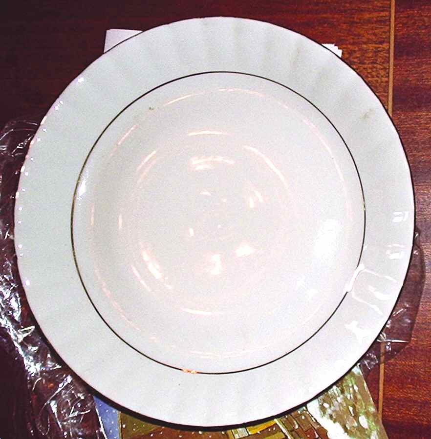 CHZ28 Dinner Plate by Chodziez-Poland-1