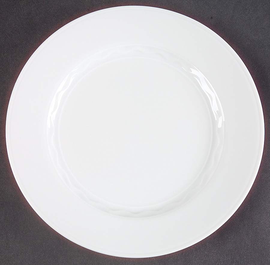 Palazzo Dessert/Pie Plate by Crate & Barrel-1