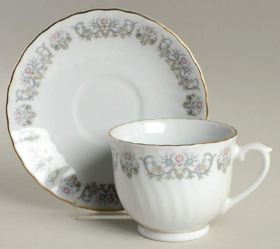 CX287 Footed Cup & Saucer Set by China (Made in China)-1