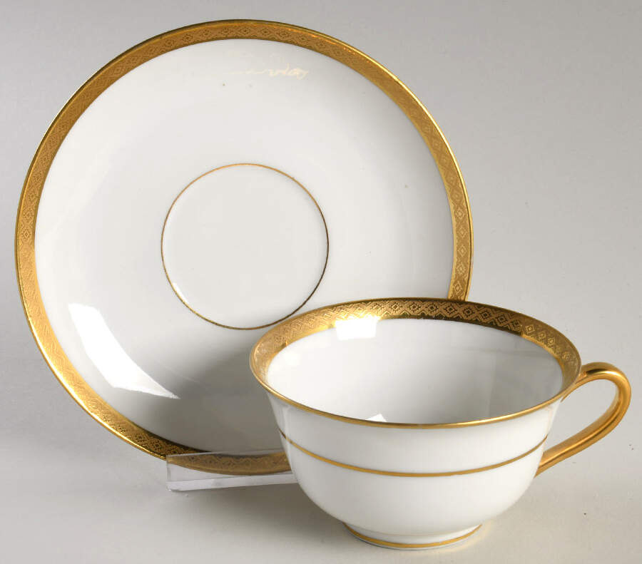 CRG70 Footed Cup & Saucer Set by Henri Creanges-1