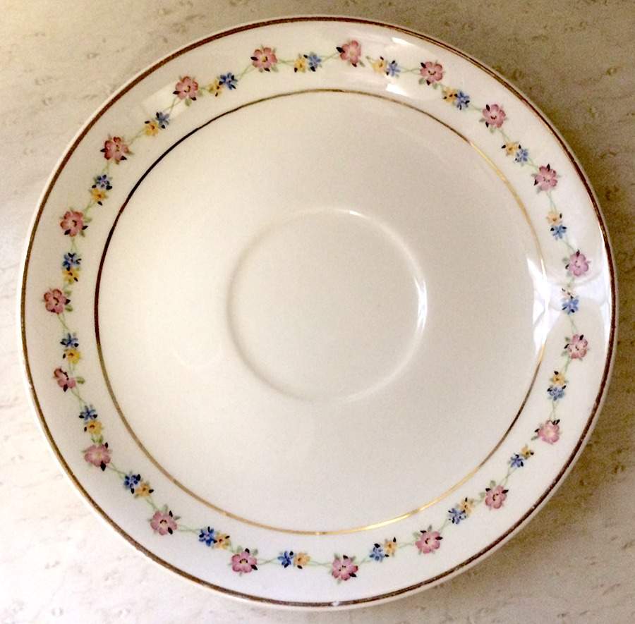 CRO285 Saucer by Crooksville-1