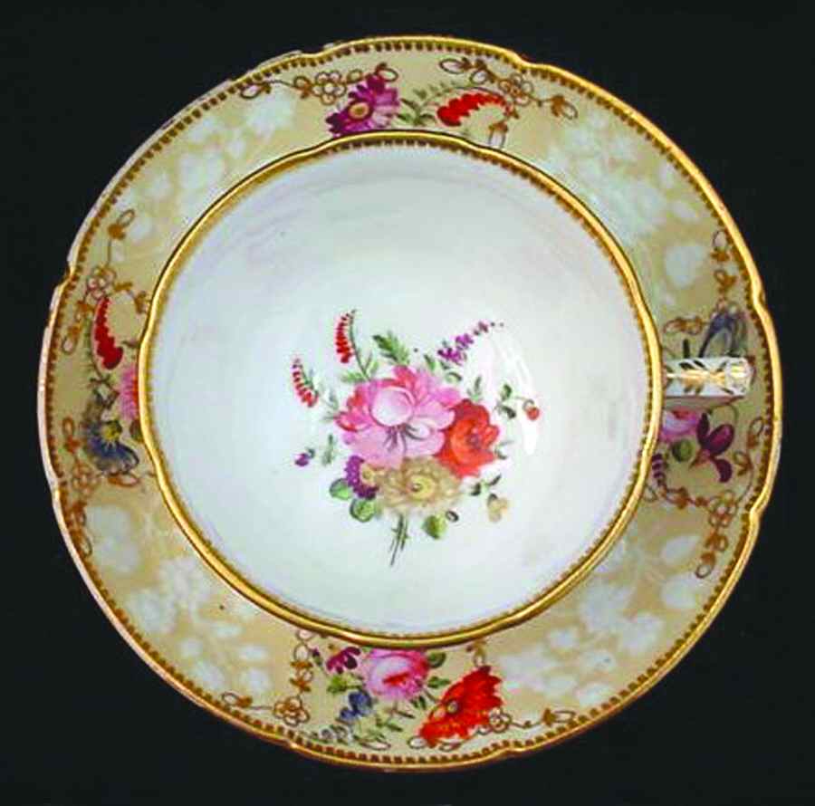 COA129 Dinner Plate by Coalport-1