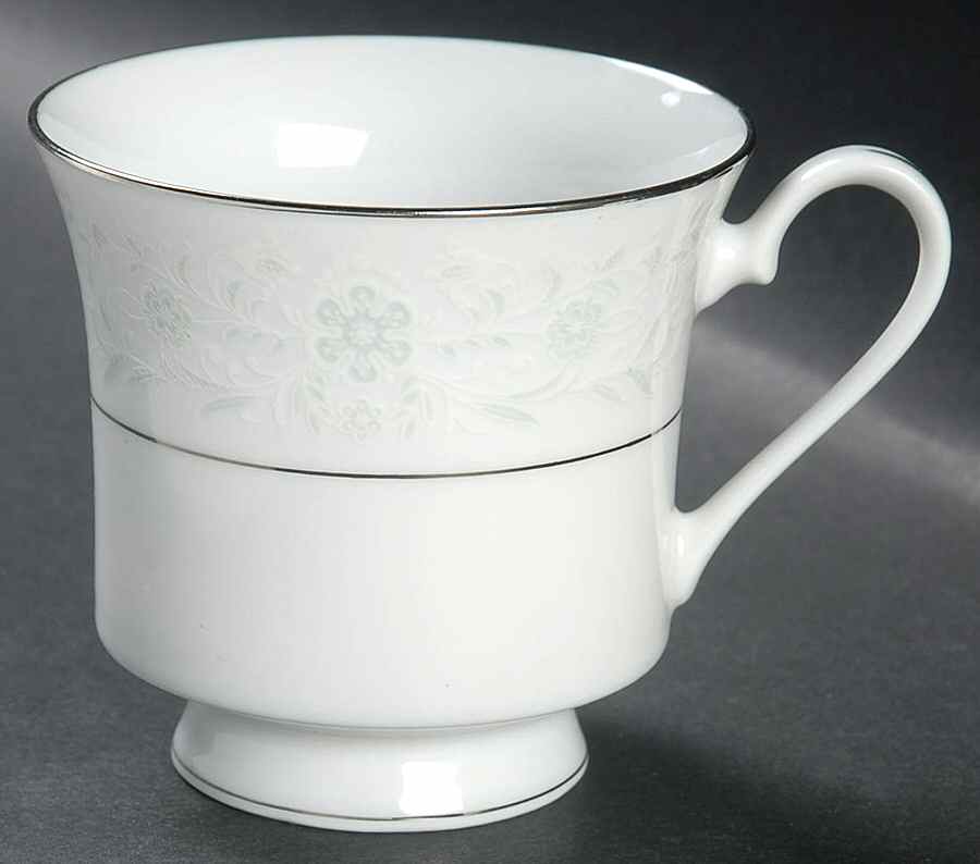 CX294 Footed Cup by China (Made in China)-1
