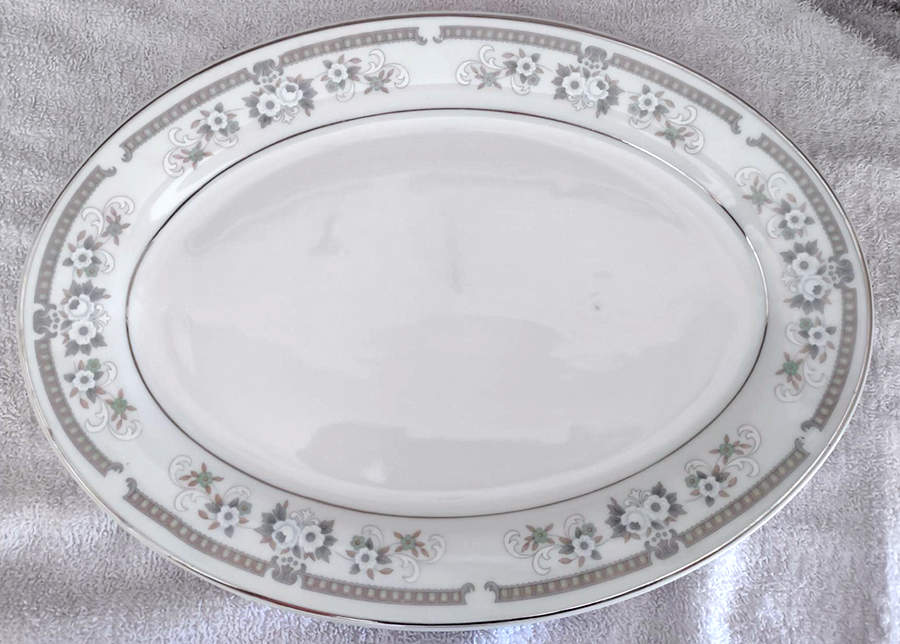 CX297 14" Oval Serving Platter by China (Made in China)-1