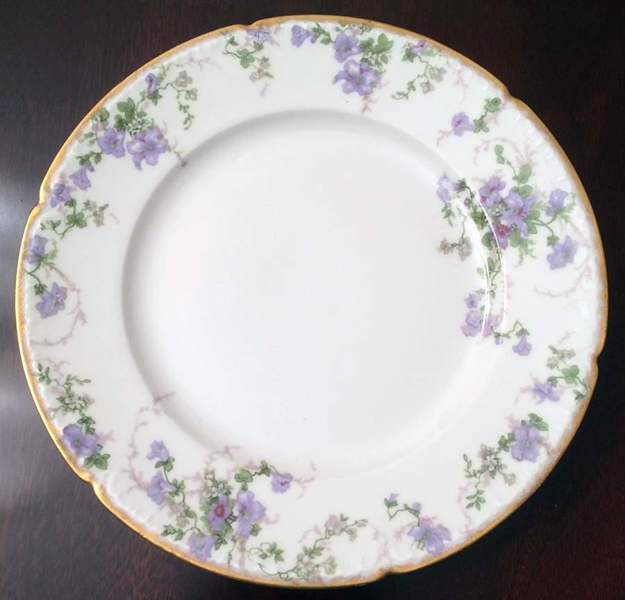 CHF1217 Dinner Plate by Charles Field Haviland-1