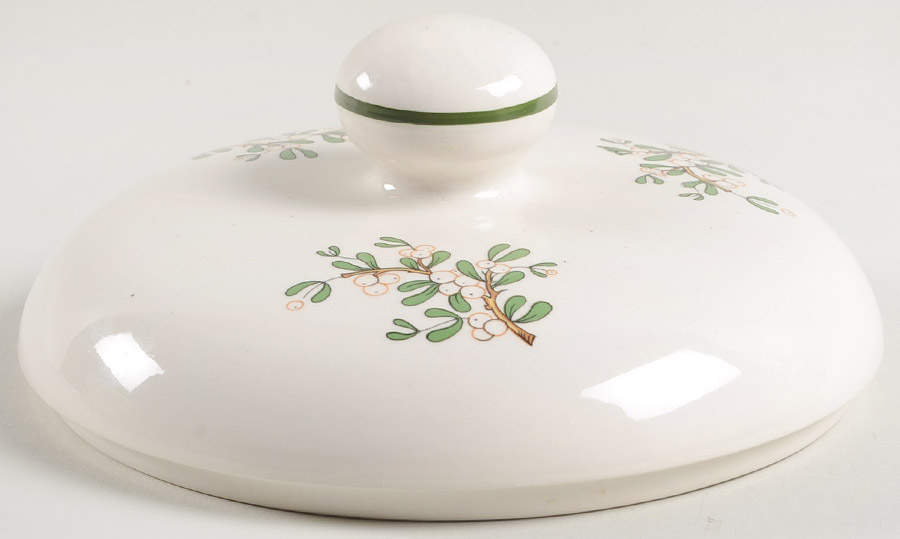 Christmas Tree (Narrow Green Band, Cream, Newer) Lid for 1 Qt Round Casserole by Cuthbertson-1