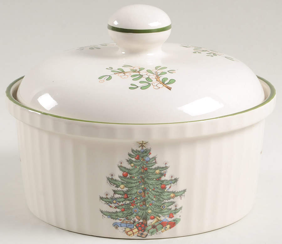 Christmas Tree (Narrow Green Band, Cream, Newer) 1 Qt Round Covered Casserole by Cuthbertson-1