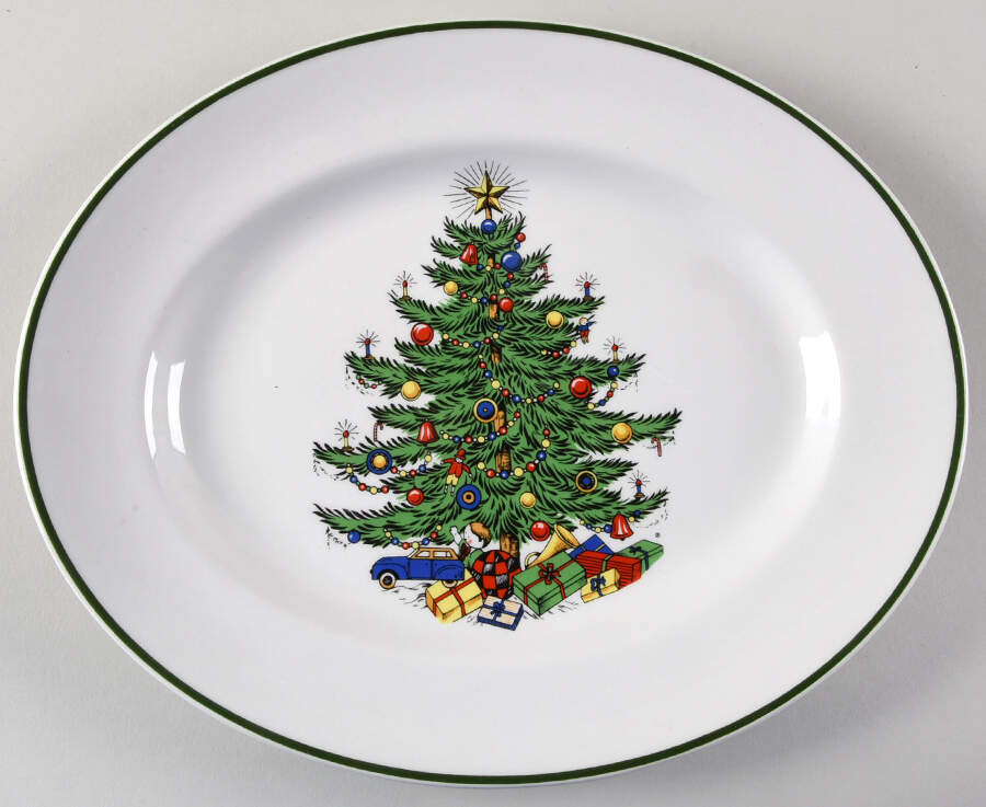 Christmas Tree (Narrow Green Band, Cream, Newer) 11" Oval Serving Platter by Cuthbertson-1