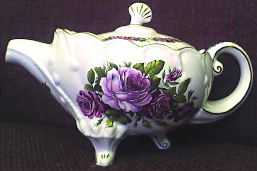 CDT9 Teapot & Lid by Crown Dorset-1