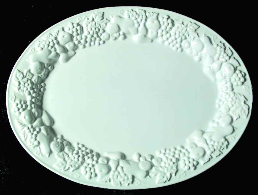 CSC1 18" Oval Serving Platter by Cresco-1