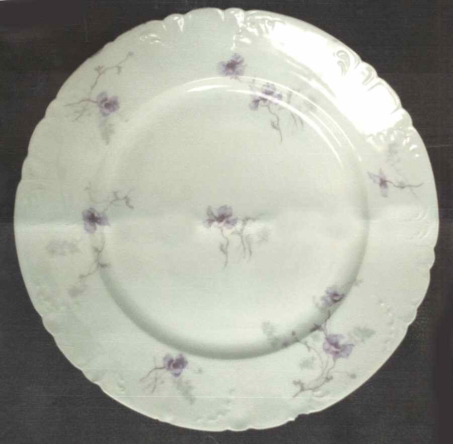 CHF1231 Dinner Plate by Charles Field Haviland-1