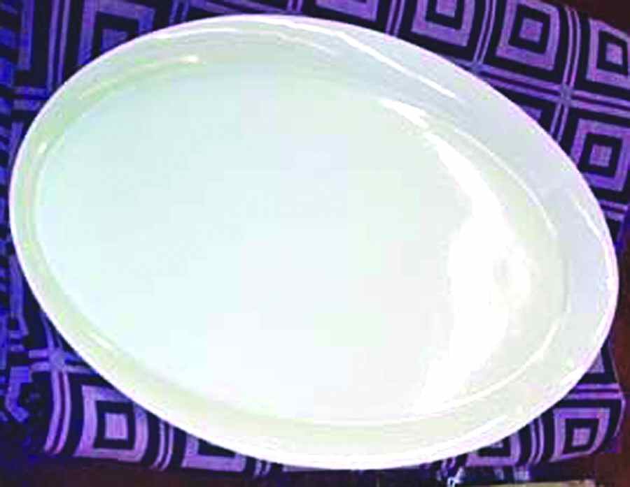 CHQ1 14" Oval Serving Platter by Chaleur-1