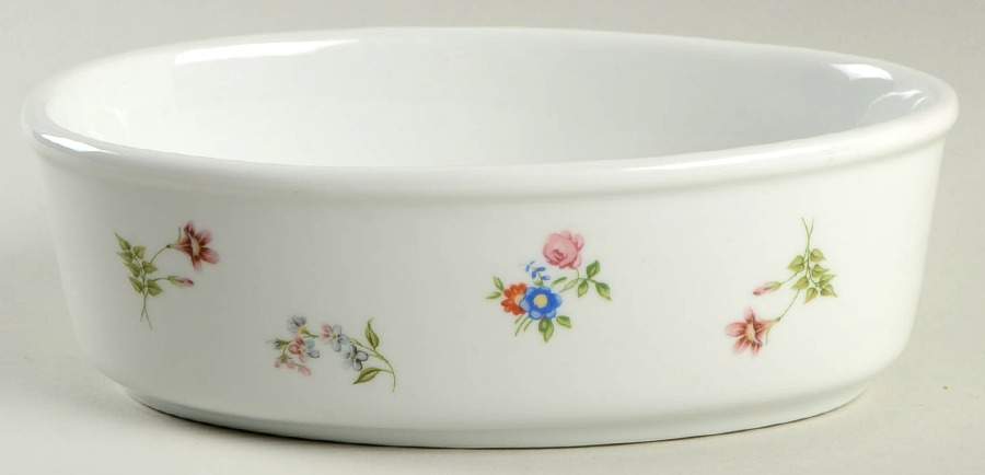 Nicole 7" Oval Baker by BIA Cordon Bleu-1