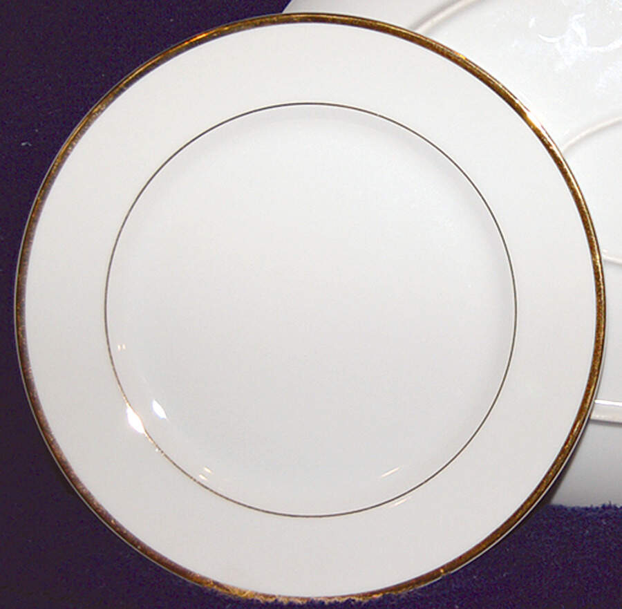 Chateau Dinner Plate by BIA Cordon Bleu-1