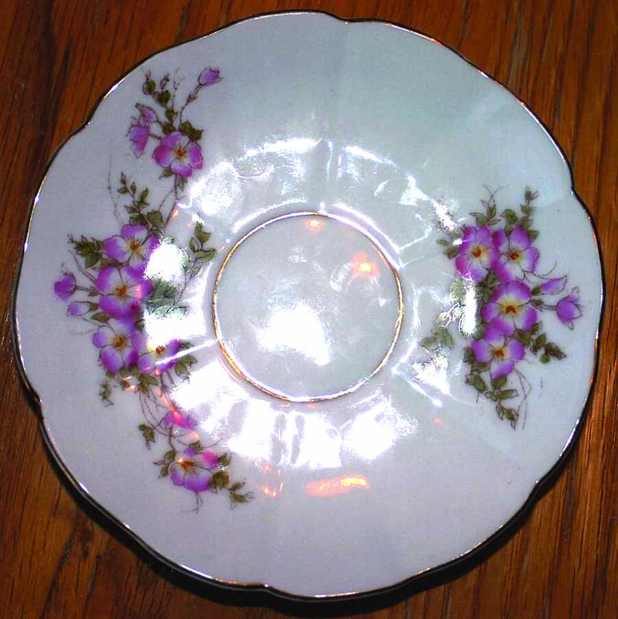 CAR147 Saucer by Carlsbad-1