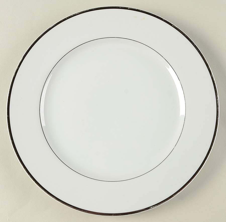 Hannover Dinner Plate by Crescent (Japan)-1