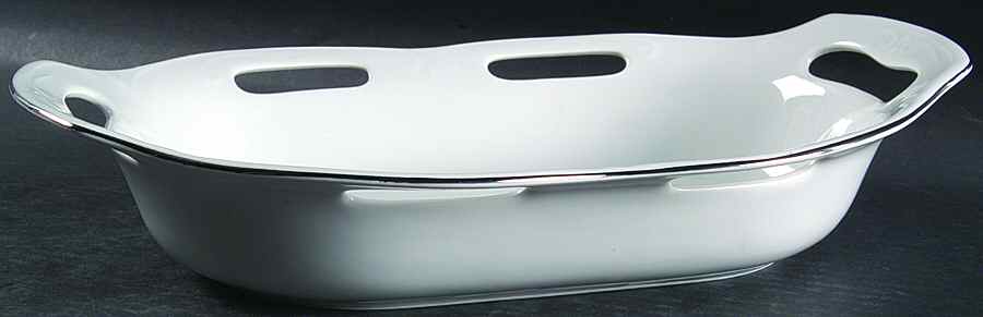 CHZ35 12" Pierced Oval Bowl by Chodziez-Poland-1